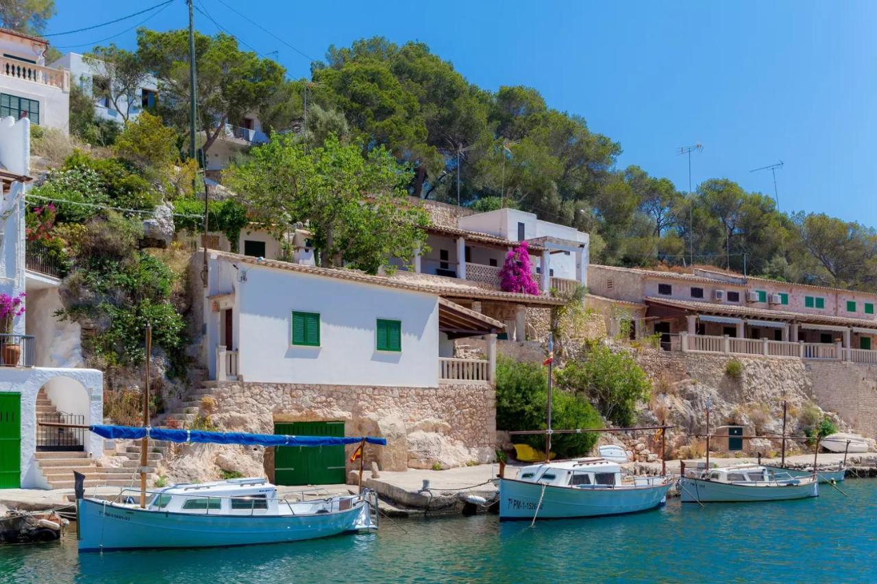 Apartamentos Can Salas Cala Figuera  Luaran gambar